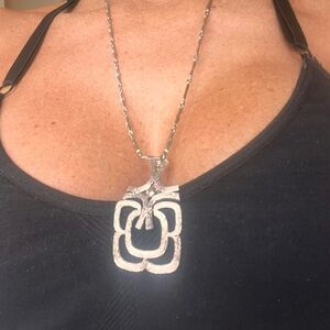 Vintage 70s Avon Silver Tone Pendant Necklace Signed Sculptural Modern MCM 22”